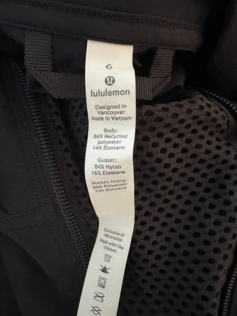 Lululemon Cropped Anorak Half-Zip Pullover- Black, Size 6 - Picture 6 of 7